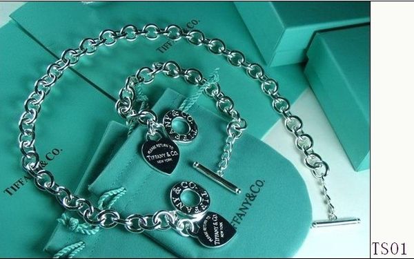 

Sale 2019 new fa hionable jewelry tiffany925 ilver fa hion jewelry necklace and bracelet earring et a19 with box hipping