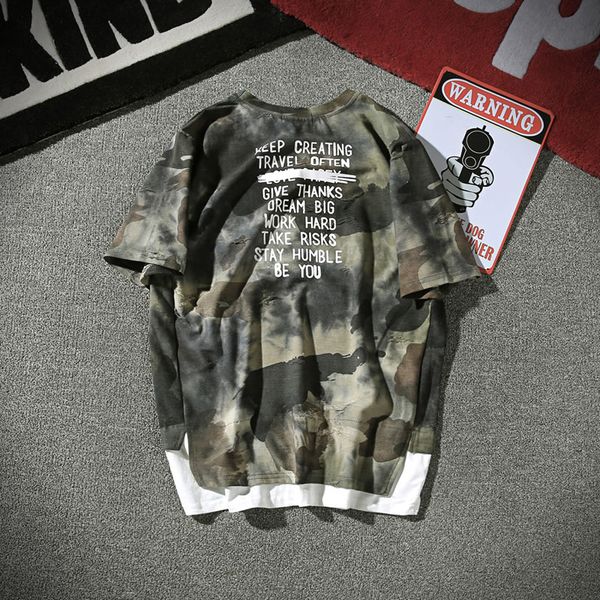 

Summer new trend loose T shirt men's camouflage shirt short sleeves T shirt trend men's wear.