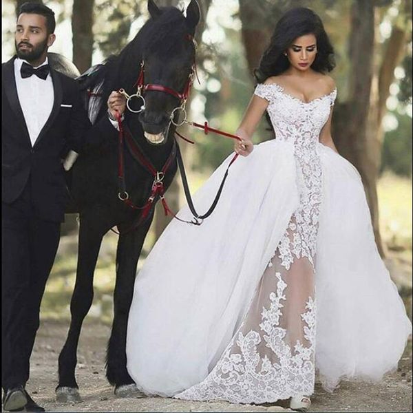 

vintage off the shoulder lace wedding dresses plus size puffy delicate removable boho detachable skirt tulle princess country saudi, White
