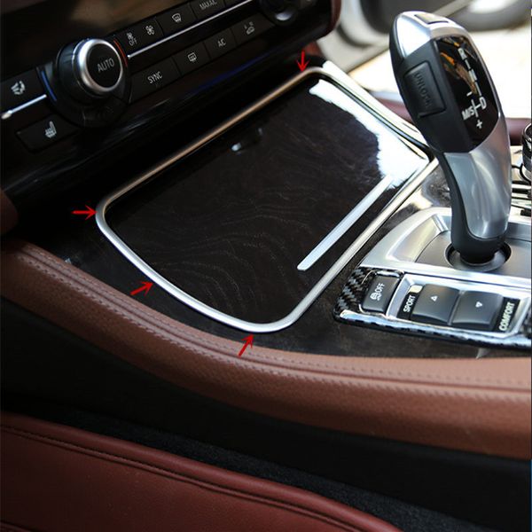 Suporte de copo de água de aço inoxidável moldura Acessórios de carro console braço decorativo tira de lantejoulas para BMW 5 Série F10