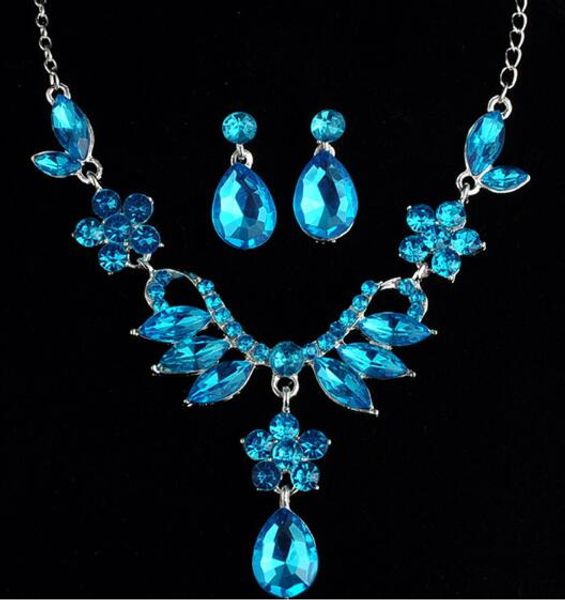 

new bridal accessories wedding night wedding dress earrings and necklaces set fashion classic exquisite elegance, Silver