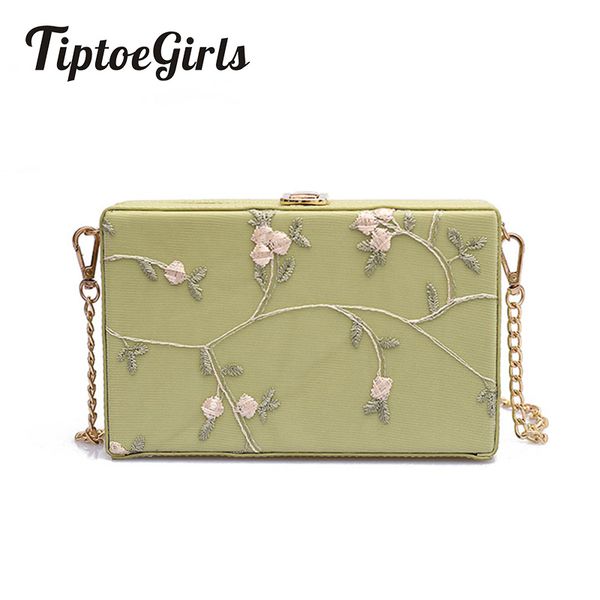

explosion lace flower small box bag female new fashion personality shoulder bag casual wild messenger