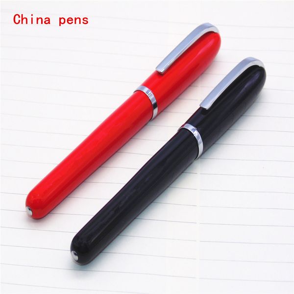 Penne pesanti di alta qualità Baoer 516 Penna stilografica con pennino medio per ufficio di colore rosso nero Nuovo