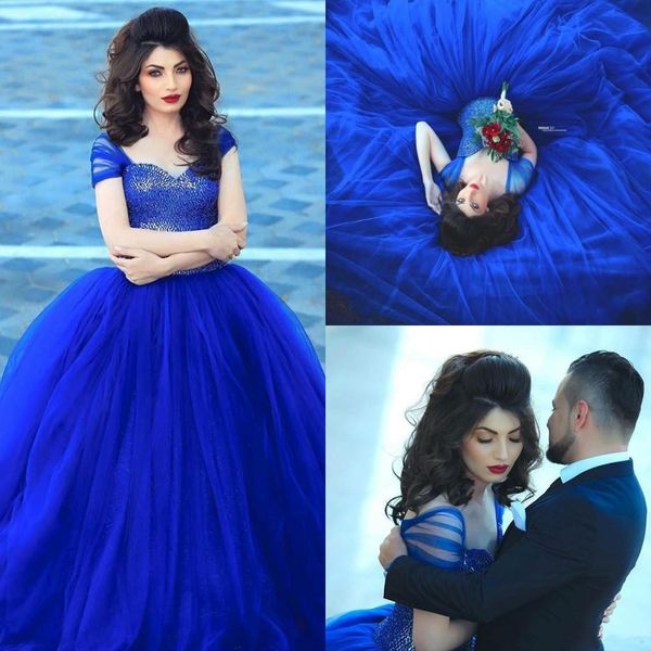 Tiered Royal Blue Tulle Ball Kleid Schatz Court Zug süße 16 Prom -Kleider formelle Quinceanera Kleider s s