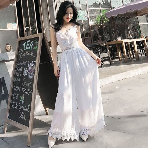 

2018 summer korean version super fairy lace v-neck sling jumpsuit female splice high waist chiffon beach casual wide leg pants, Black;white