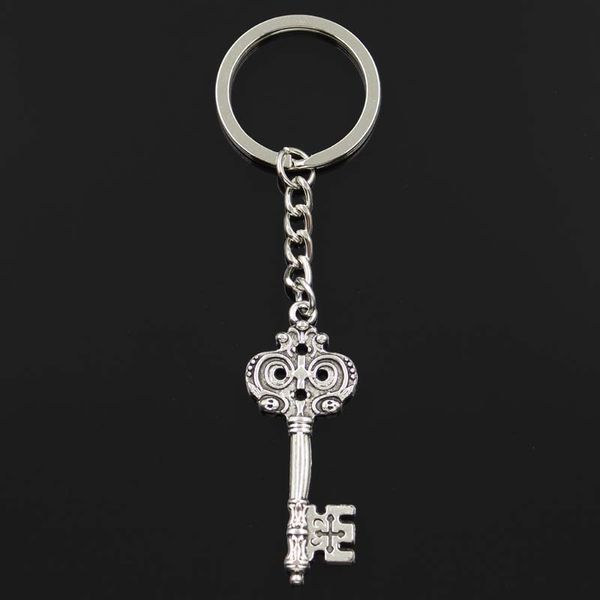 

fashion vintage skeleton key 19*52mm pendant 30mm key ring metal chain silver men car gift souvenirs keychain dropshipping