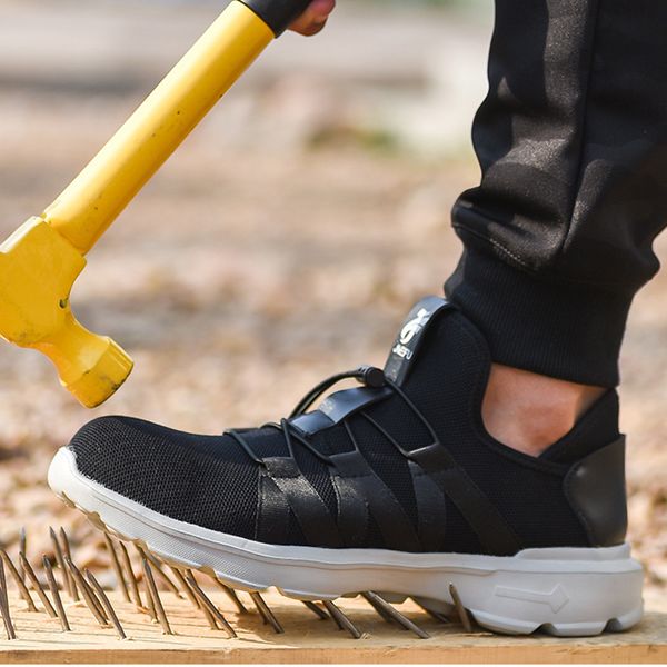

light safety shoes men breathable bot fly weaving shoes and steel toe boots anti-puncture piercing work protection, Black