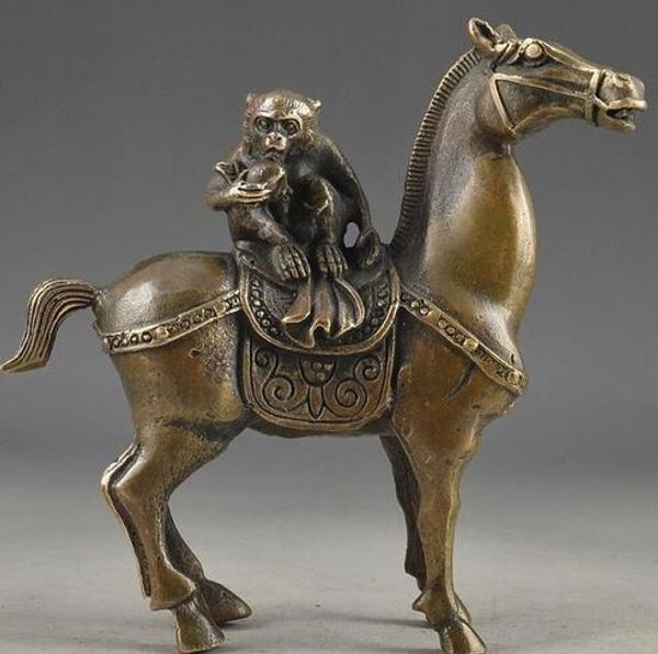 Китай редкий металлический молоток обезьяна едет на лошади статуя