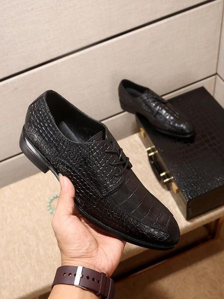 

male classic crocodile wedding party oxfords shoes italian men dress shoes brogue oxfords slip on dress loafers driving shoes, Black
