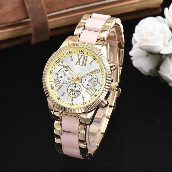 

2018 Woman style Quartz wrist Watch Famous Luxury Rome number scale Dial New style concise classic style Women Watch Steel Strip Watches