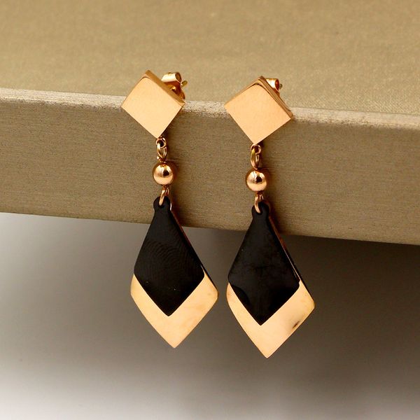 

fashion korean version of the earrings size black curved diamond drop-shaped rose gold earrings tide female wild gold ear jewelry, Silver