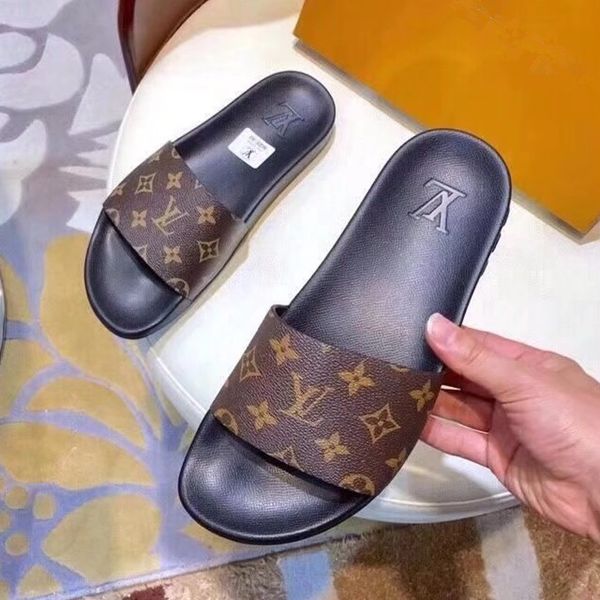 

Branded men canva waterfront mule lipper fa hion boy beach lipper gentalmen rubber out ole lide andal with box