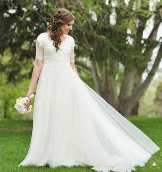 

2018 Plus Size Beach Wedding Dresses White/Ivory Jewel Half Sleeve Floor Length Bridal Gowns With Lace Tulle Long Wedding Gowns