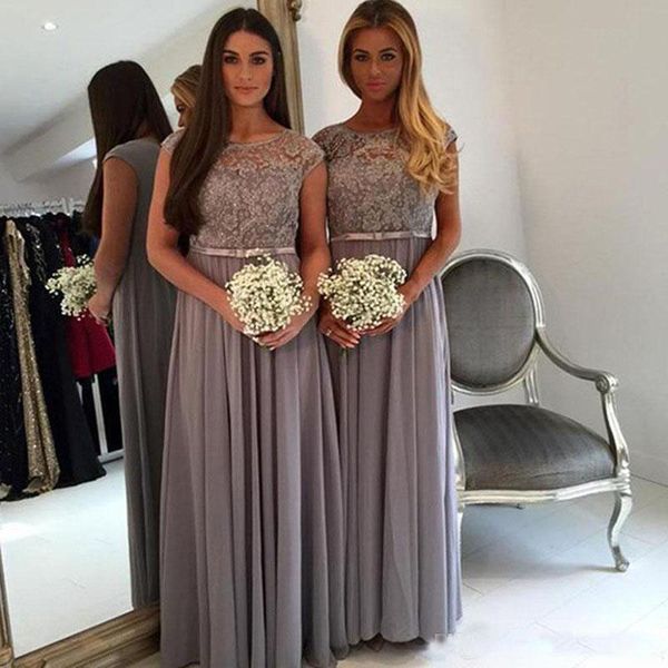

Cheap Elegant Chiffon Country Long Bridesmaid Dress Grey Appliques Lace Formal Dresses Modest Beach Maid of Honor Gown Plus Size Custom Made