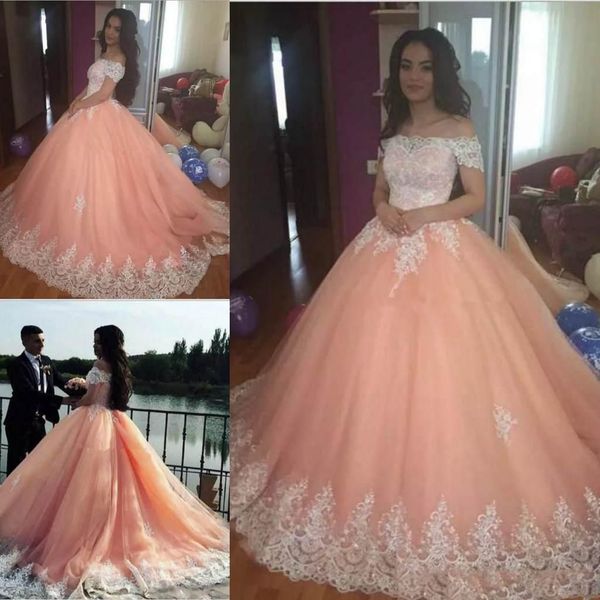 

2019 последнее платье с рукавом с капюшоном Quinceanera платья атласные аппликации зашнуровать назад бальное платье платья выпускного вечера Sweet 16 платья Quinceanera