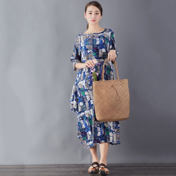 

retro art small round neck loose dress, Black;gray