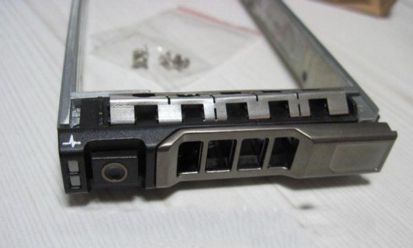 

Wholesale 100pcs/lot Hot swap Hard Drive Tray Caddy 2.5inch for DELL R710 T710 R410 T410 R510 R610 T610 M605 M610 M710 M805 Server