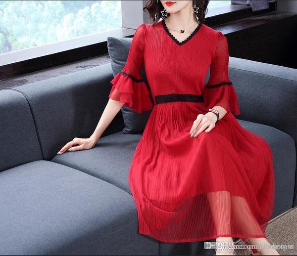 

2018 new short skirt summer europe and the united states round neck v-neck short sleeve loose large size speaker sleeve pleated midi dress, Black;gray
