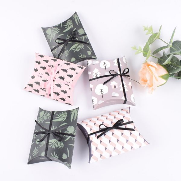 

wedding favour favor bag sweet cake gift candy wrap paper boxes bags anniversary party birthday baby shower presents pillow box