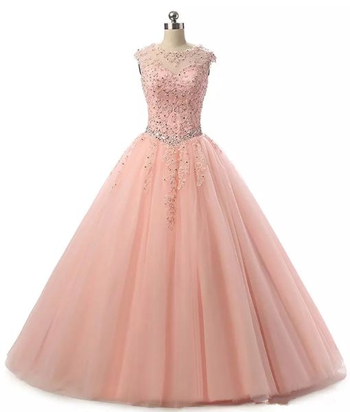 2018 Marine-Champagner-Vestidos de Quinceanera-Kleid Maskerade-Ballkleider mit kurzen Ärmeln, hohler Rücken, Applikation, Perlen, Abschlussball, Bonbon 16, Q32