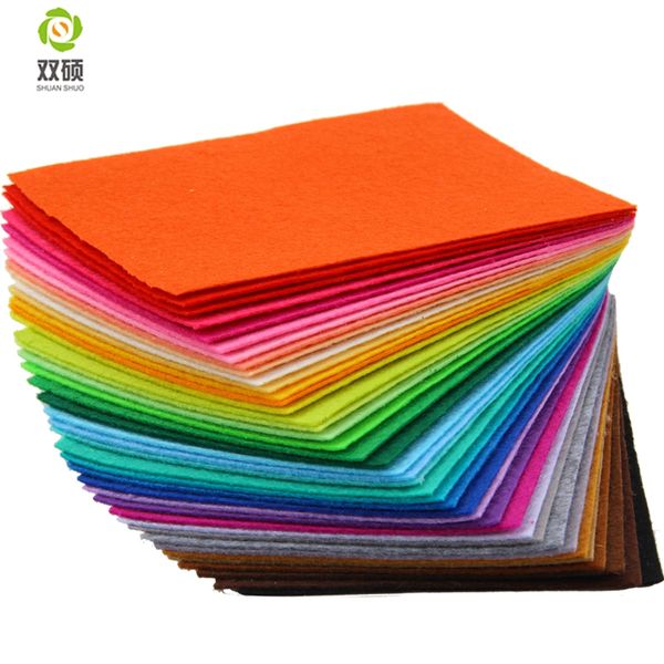 

polyester felt fabric cloth diy handmade sewing home decor material thickness 1mm mix 40 colors 10x15cm 3.9inchx5.9inch n-10d, Black;white
