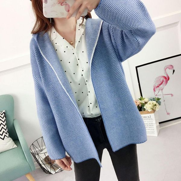 

2018 poncho blusas de inverno feminina autumn and winter new pattern fund joker sweater woman cardigan hat knitting loose coat, White;black