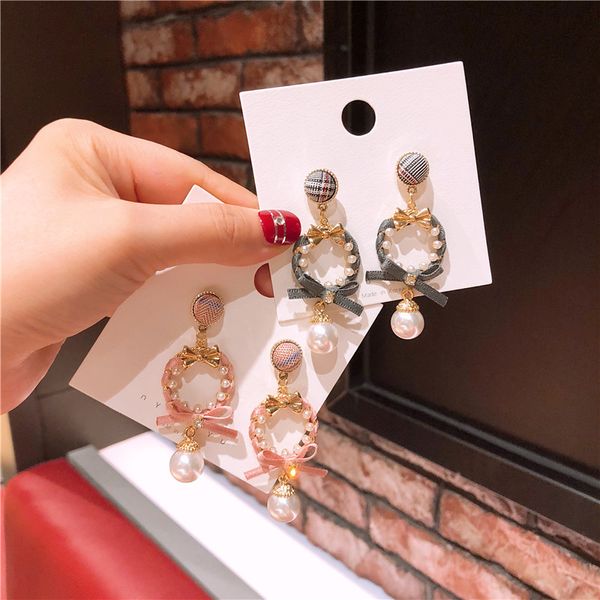 

women's korean fashion ear jewelry autumn and winter bow pearl earrings earrings wholesale, Golden;silver