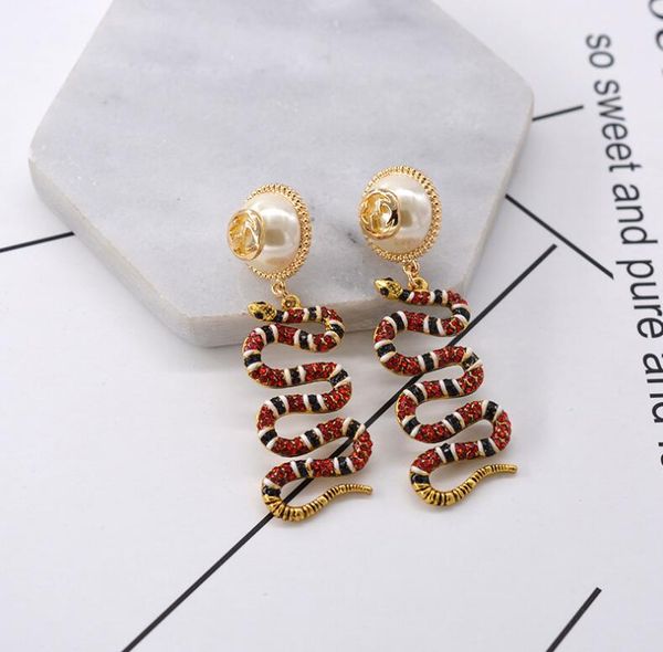 

2018New Arrive Snake Shape Earrings Crystal Enamel Drop Dangle Eardrop Pealr Ear Studs For Women Girl Party Jewelry AccessoriesA6956