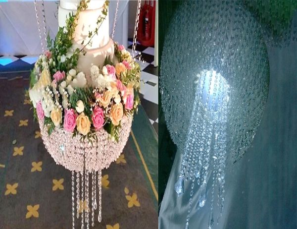 Acheter 2018 Suspension Lustre De Gâteau Support De Gâteau De Mariage Cristal Mariage Grand Gâteau Titulaire De La Fleur Avec La Lumière Multicolore D