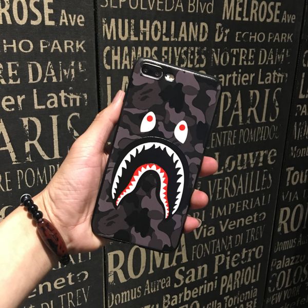 

new designer phone case shark cartoon print for iphone x 6/6s 6plus/6s plus 7/8 7plus/8plus fashion brand phone case protection