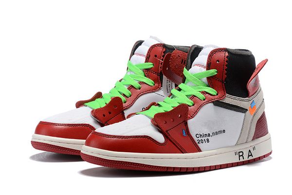 

2019 Cheap 1 Top 3 Banned Bred Toe Chicago OG 1s Game Royal Blue mens basketball shoes sneakers Shattered Backboard Sports designer trainers