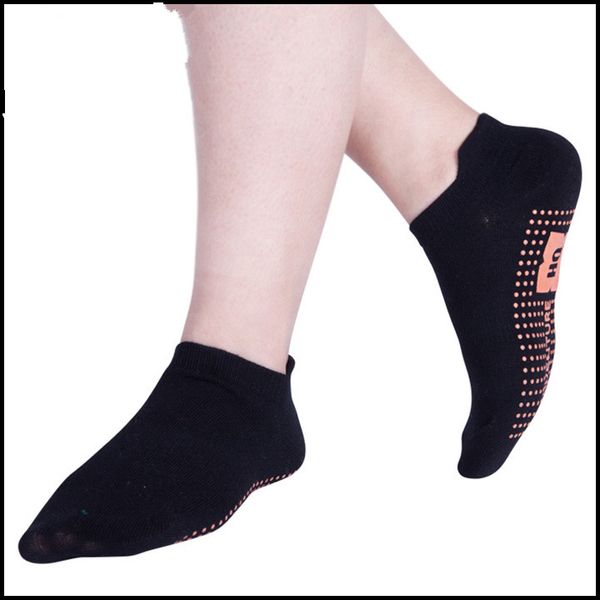 

2018 custom kiids outdoor grips anti slip trampoline sock sports anti slip boys orange football socks yellow thin anti-slip grip men socks, Black