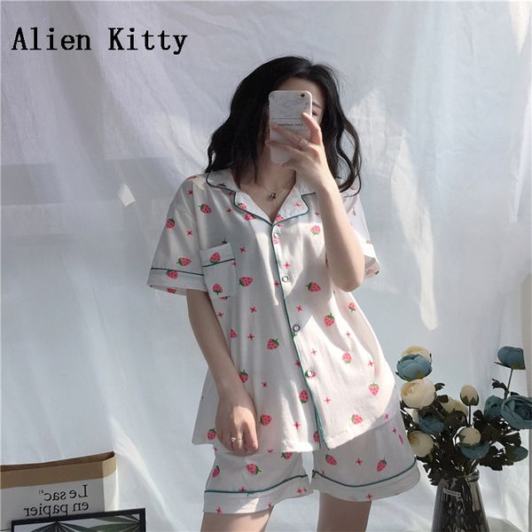 

alien kitty short sleeve sashes sleepwear student home clothing cutestrawberry print pajamas 2018 women turn-down collar shorts, Blue;gray