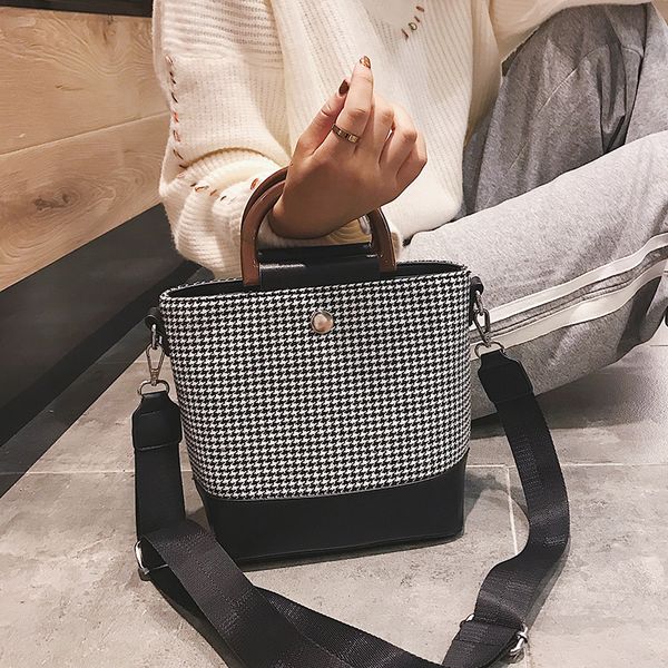 

2018 drawstring leather messenger bucket candy bags women single strap crossbody bags daka /9