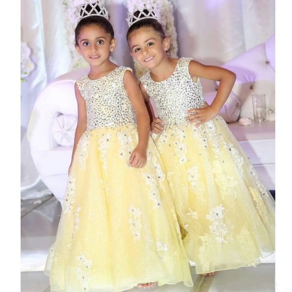 Luxo 2018 Luz Amarelo Tule Princesa Flor Meninas Vestidos Para Casamentos Cristais Rendas Applique Pageant Vestidos Para Meninas EN12210