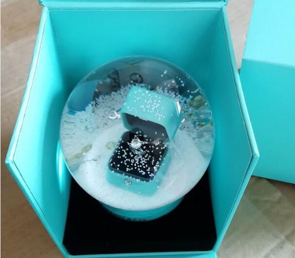 

new vip gift golden snow globe with ring box inside 2018 snow crystal ball for birthday novelty christmas
