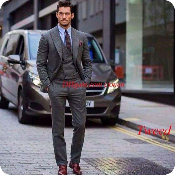 

winter grey tweed men suits for business peaked lapel wool male blazers harringbone groom tuxedo 3piece jacket pants vest costume homme, Black;gray