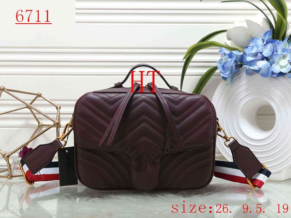 

Brand handbags European and American fashion single shoulder bag High quality designer messenger bag 2018 star clown package