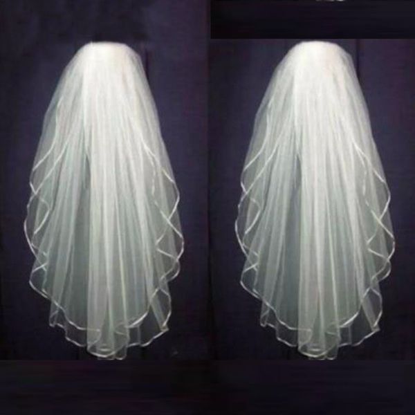 Simples elegante branco marfim casamento véu nupcial Comprimento de cotovelo borda cetim dois camadas curtas véus com pente