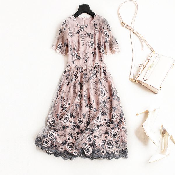 

spring-summer women's tulle dress euro-american fashionable high-end elegant dress with floral embroidery and short sleeves, White;black
