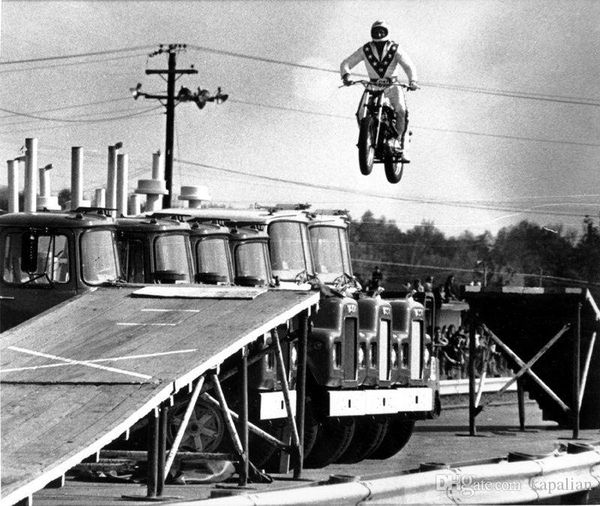 

Evel Knievel Jumpping Motocycle Sport Art Posters Print Photopaper 16 24 36 47 inches