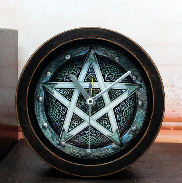 

stereoscopic pentagram imitation wood home decor reloj despertador al fajr clock watches quartz digital automobile retro watch
