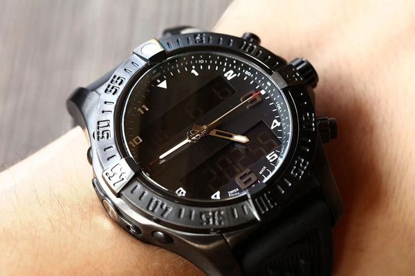 

stylish multi-function chronograph watch. blue coated glass and pointer timing. electronic display synchronization men's mirror. 31 vtj, Slivery;brown