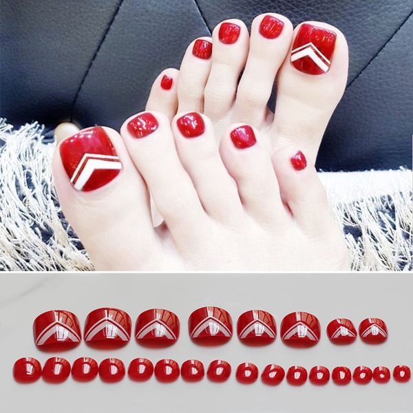 Acheter Ensembles Complets Faux Ongles Ongles Lignes Blanches Simples Voyage De Photographie Dart Faux Ongles Orteils Rouges Artificiels Avec Des