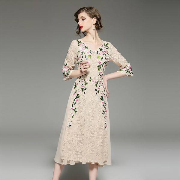 

spring 2018 flowers lace embroidery dress for women v_neck half sleeve slim female patchwork floral dresses, White;black