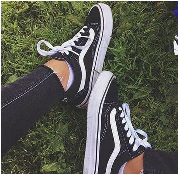 

Sapatos ocasionais hbb888