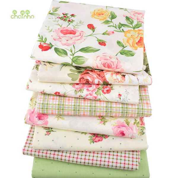 

chainho, 8pcs/lot, rose printed twill cotton fabric,patchwork cloth for diy quilting sewing baby&children sheets dress material, Black;white