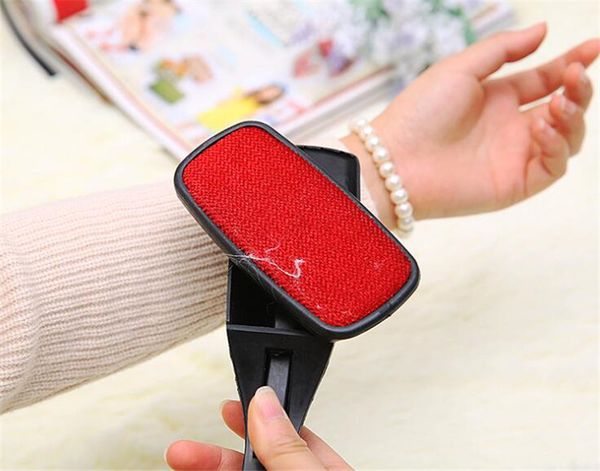 2019 Rotating Magic Lint Dust Brush Pet Hair Remover Clothing