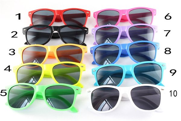 

kids sunglasses most modern beach boygirl sunglass plastic classic style glasses many colors 100p/l dhl ems shipping, White;black