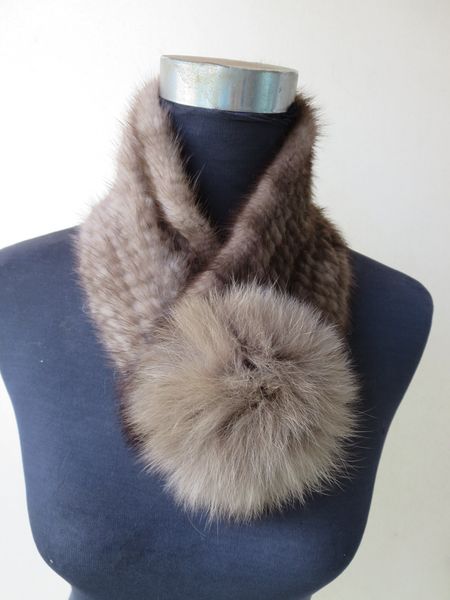 

women's latest style fashion mink fur scarf with a ball lady's neckchief, Blue;gray